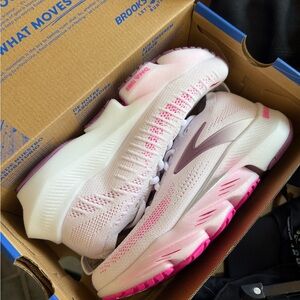 Brooks Women's Glycerin Flex 136